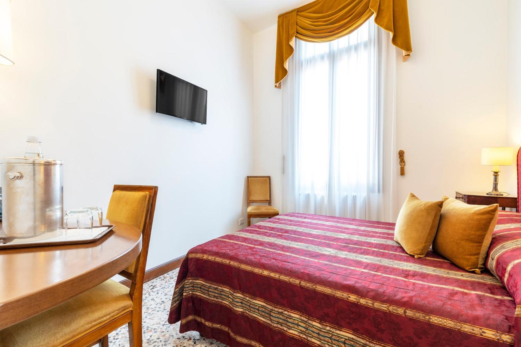 Apartment Palazzo Schiavoni Residenza D'epoca & Suite-apartments Venice