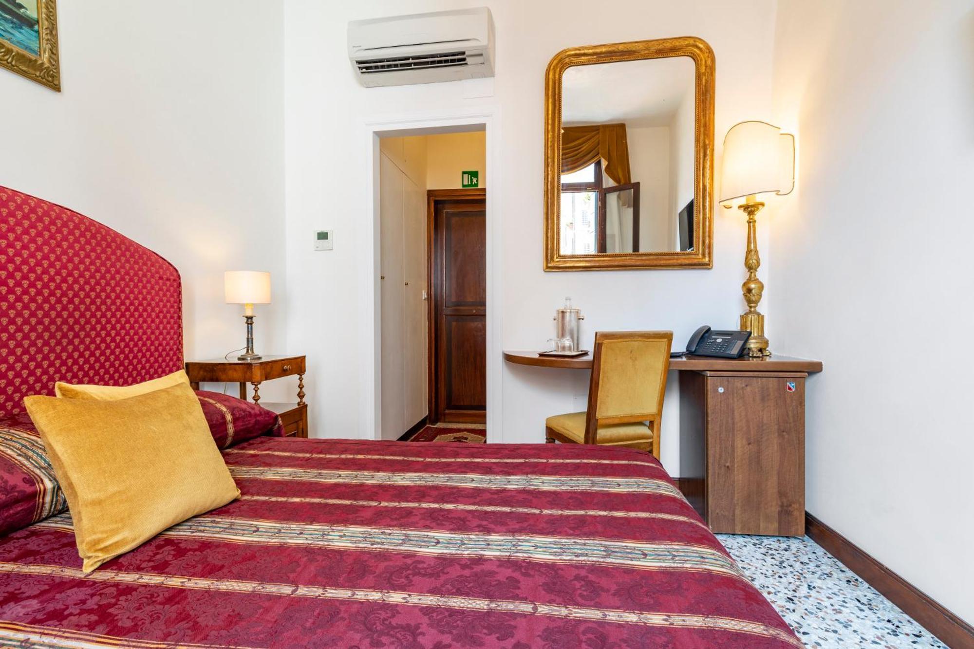 Palazzo Schiavoni Residenza D'epoca & Suite-apartments Venice