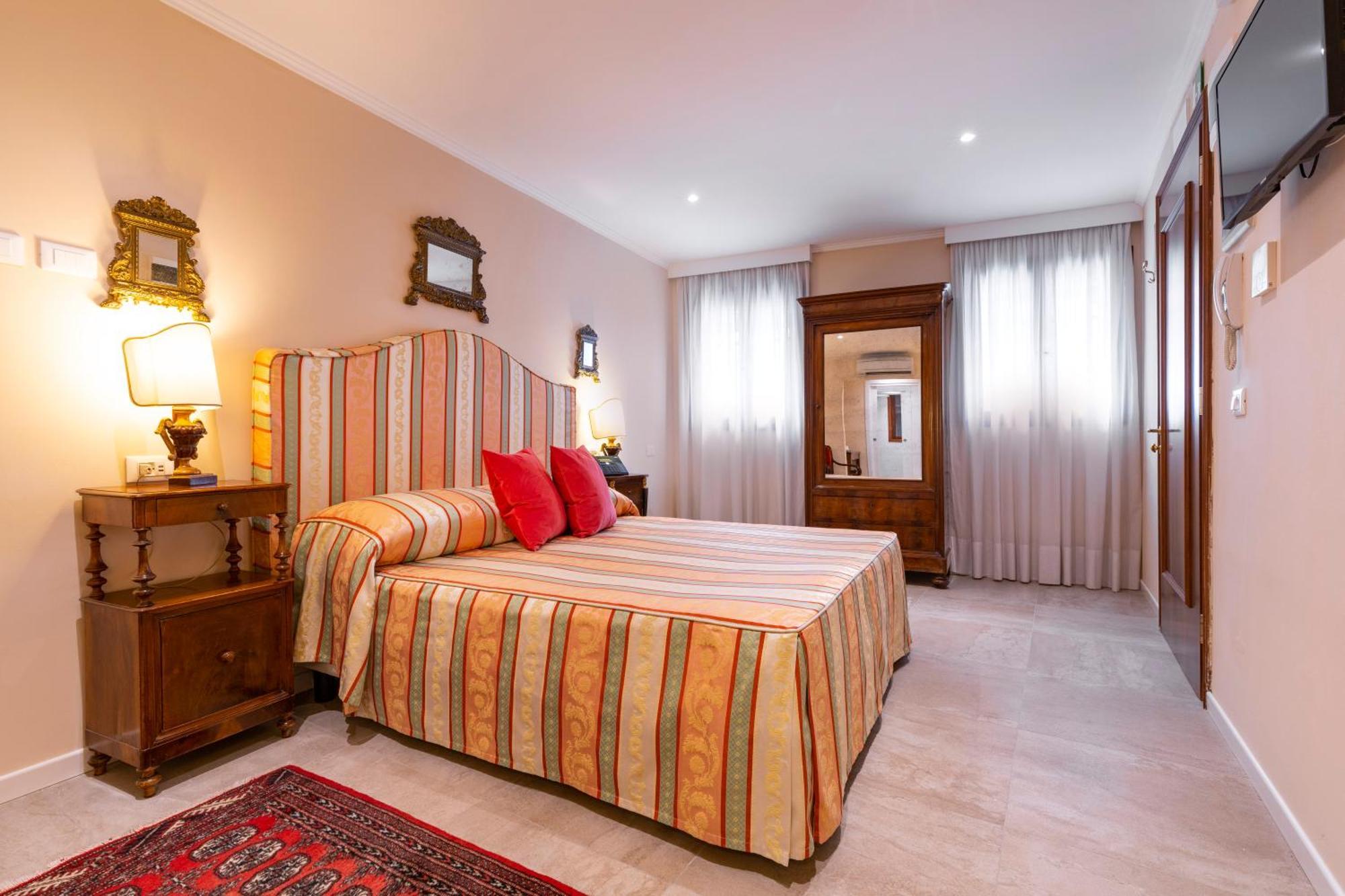 Palazzo Schiavoni Residenza D'epoca & Suite-apartments Apartment Venice